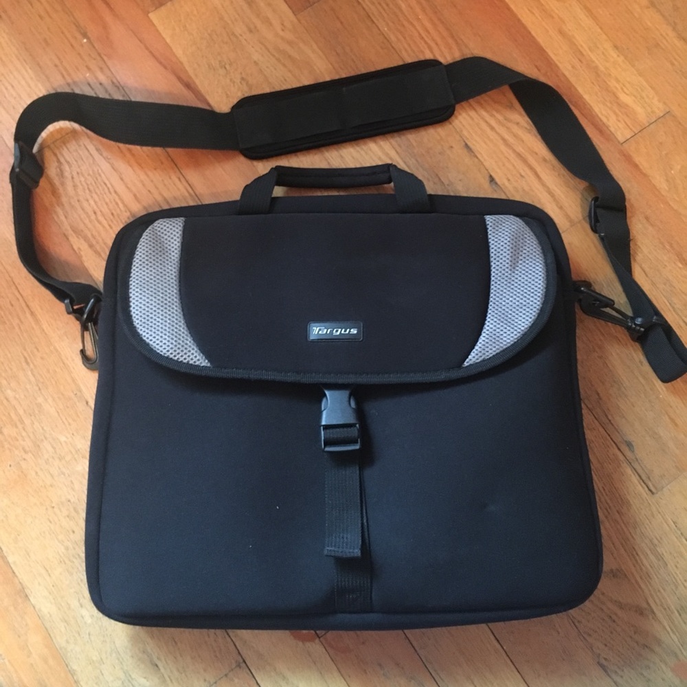 Targus laptop case